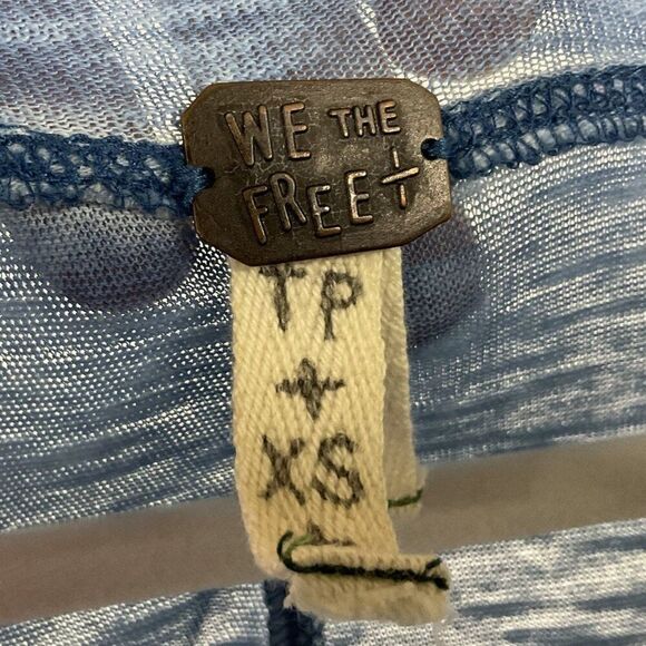 NWOT We The Free Breezy Oversized Blue Burnout Sleeveless Tank, Raw Hem, XS - Picture 4 of 9